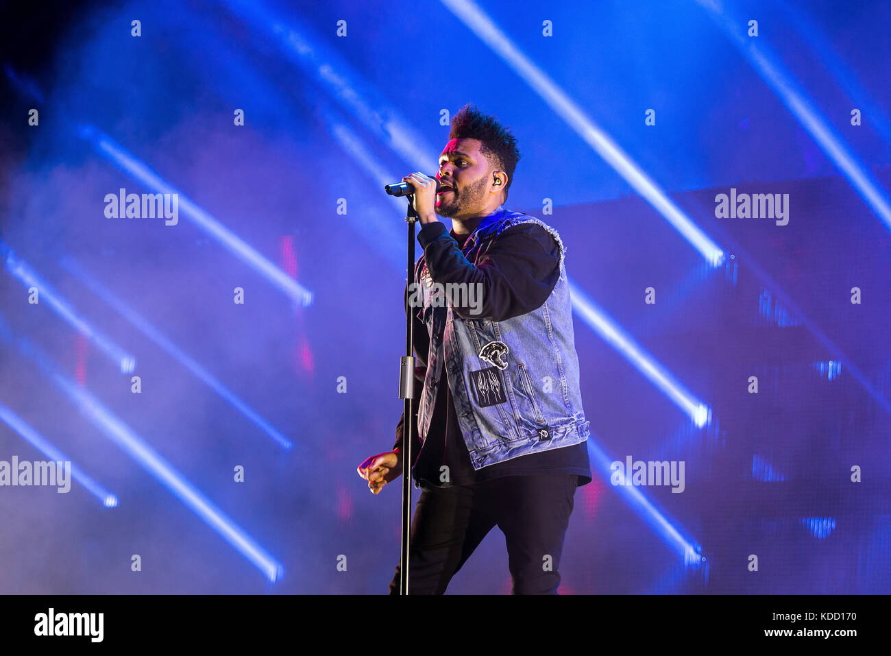 BENICASSIM, ESPAGNE - 13 juil : Le rhythm and blues (The Weeknd music band) produisent en concert au Festival le 13 juillet 2017 à Benicassim, Espagne. Banque D'Images