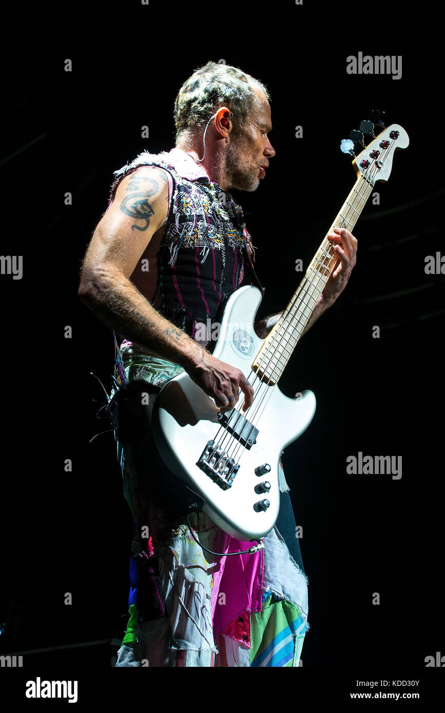 BENICASSIM, ESPAGNE - JUL 15 : Red Hot Chili Peppers (band) se produit en concert au Festival le 15 juillet 2017 à Benicassim, Espagne. Banque D'Images