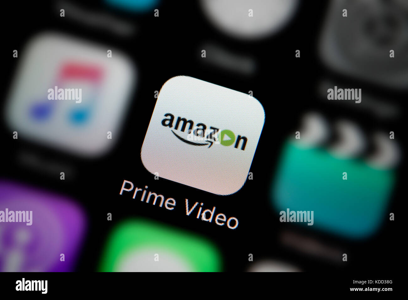 Un gros plan sur le logo représentant l'icône app Vidéo d'Amazone, comme on le voit sur l'écran d'un téléphone intelligent (usage éditorial uniquement) Banque D'Images
