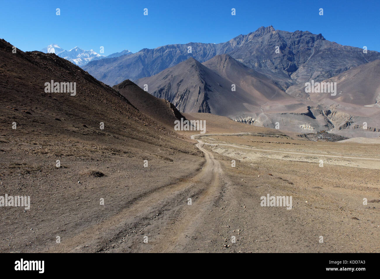 Route de montagne dans l'himalaya Banque D'Images Route de montagne dans l'himalaya Banque D'Images