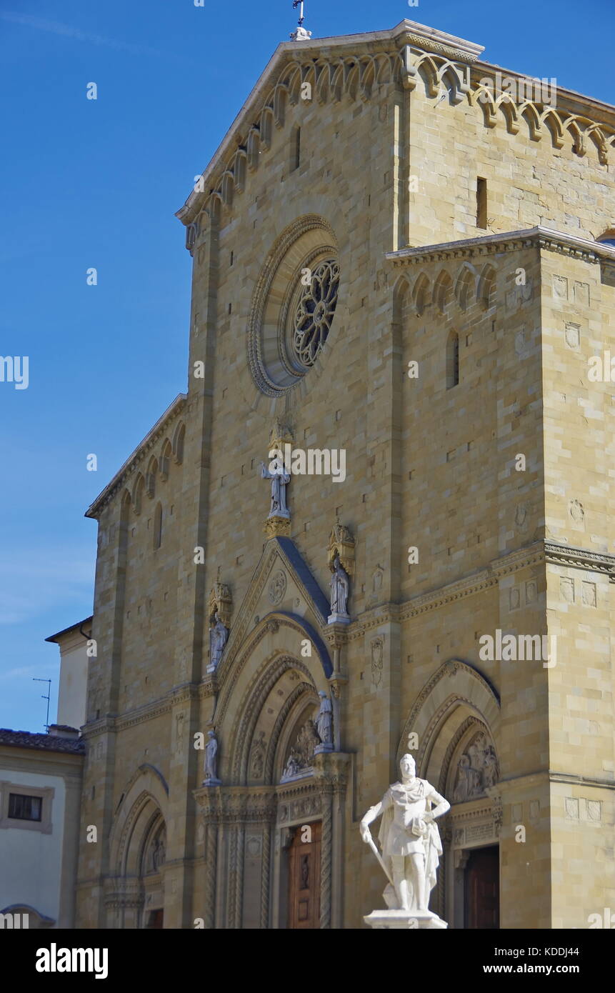 Arezzo, il,07 oct 2017 - - la façade de la cathédrale d'Arezzo est un joyau médiéval. Banque D'Images