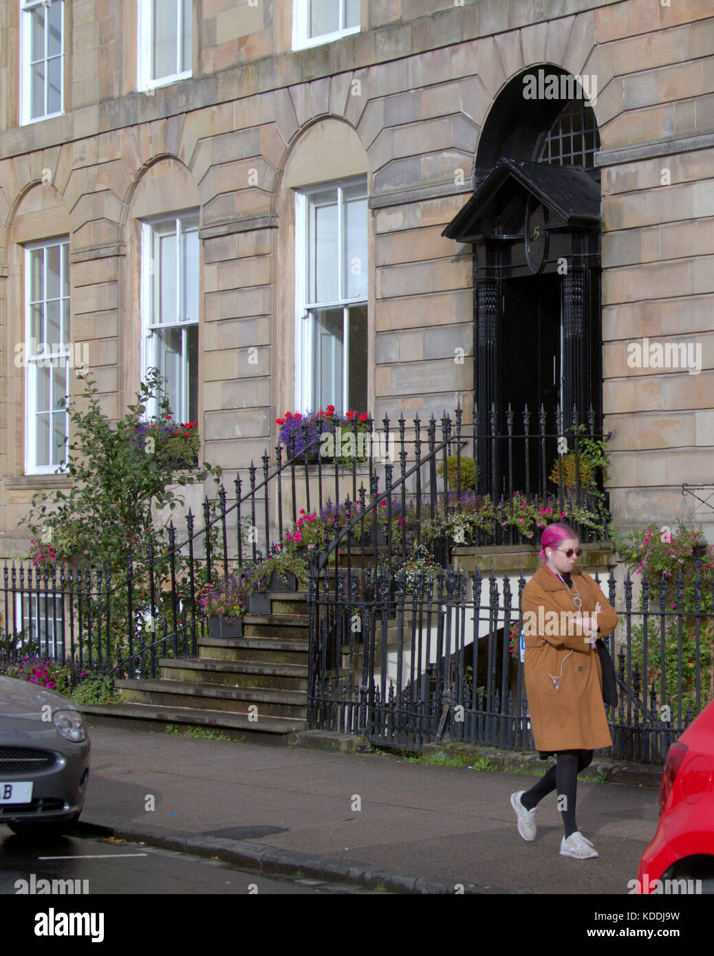 La dame de la société de Glasgow 1882 artistes signe sur le bâtiment 5 blythswood square Glasgow Banque D'Images