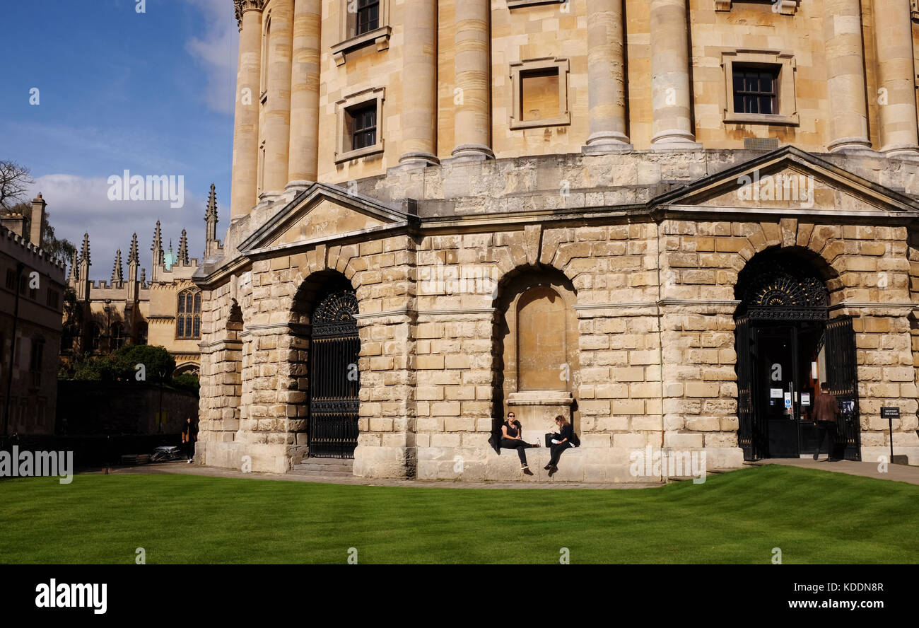 Oxford Oxfordshire Royaume-Uni - la Radcliffe Camera partie bâtiment de la Bodleian Library dans le centre de la ville universitaire Banque D'Images