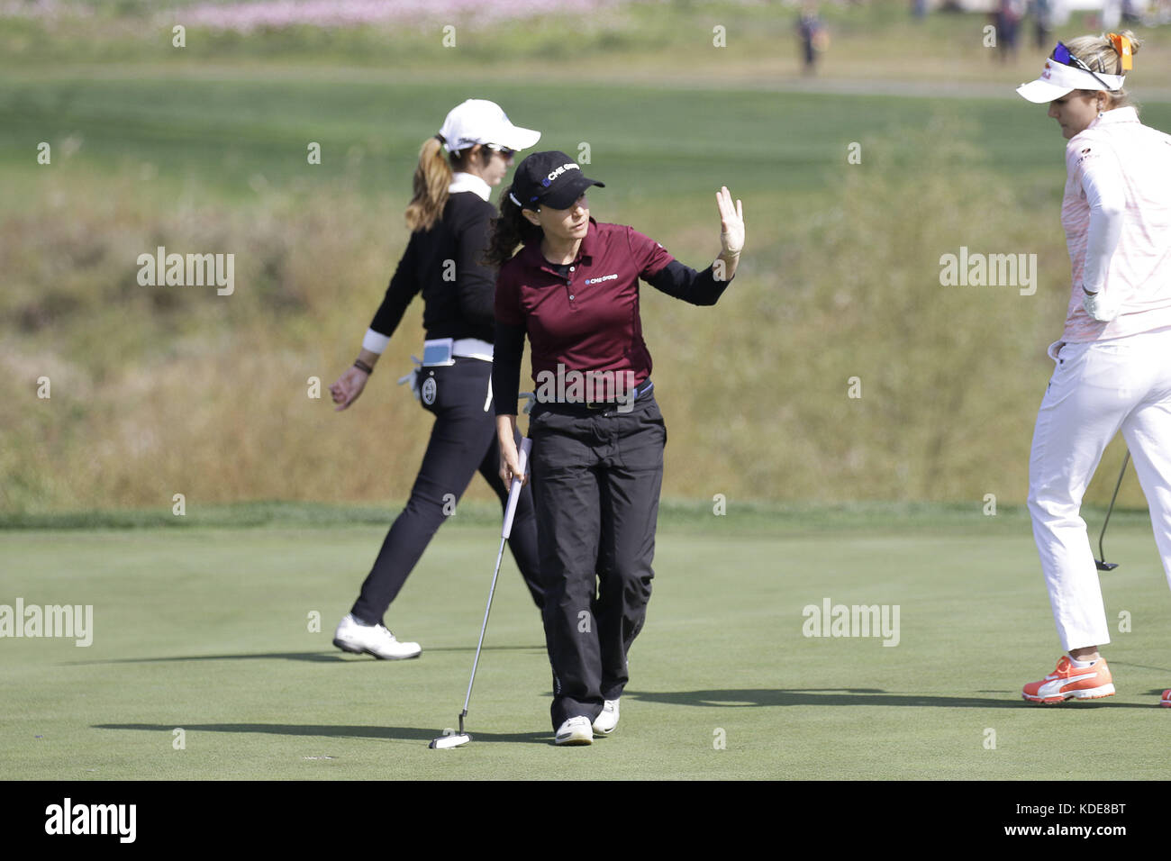 Incheon, Corée du Sud. 13 octobre 2017. Mo Martin of USA action sur le 6ème hall lors d'un championnat KEB HANA BANK LPGA jour 2 au Sky72 Ocean Golf Range à Incheon, Corée du Sud. Crédit : Ryu Seung il/ZUMA Wire/Alamy Live News Banque D'Images