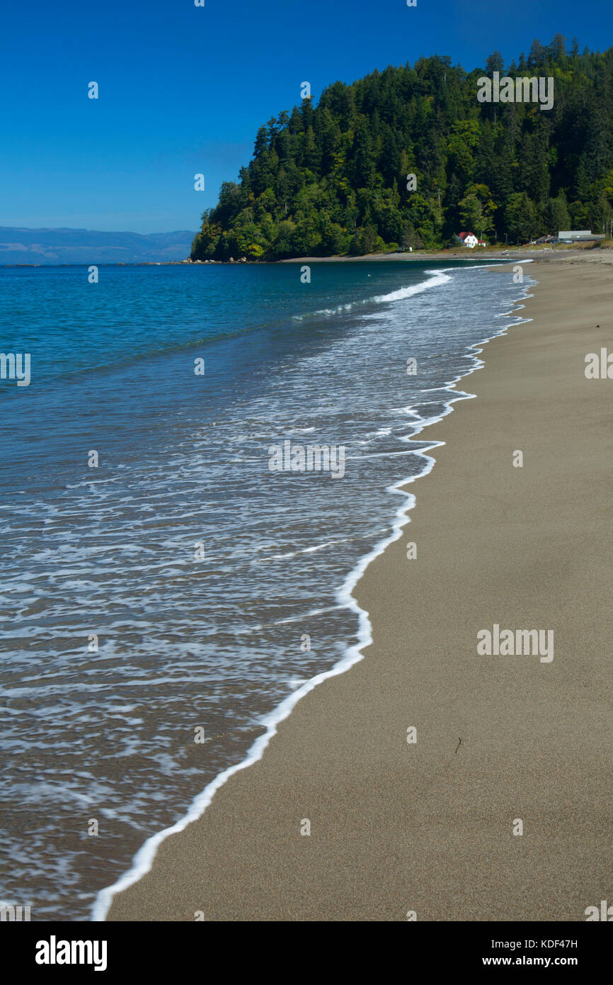 Clallam Spit beach, le détroit de Juan de Fuca Scenic Byway, Clallam Bay Communauté Spit Beach County Park, Washington Banque D'Images