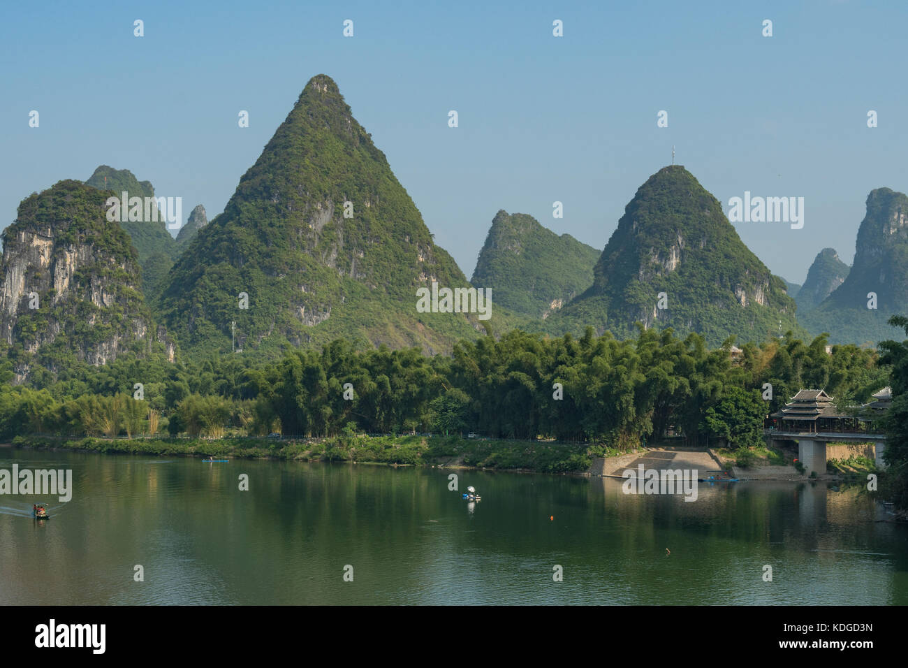 Rivière lijiang, Yangshuo, Guangxi, Chine Banque D'Images