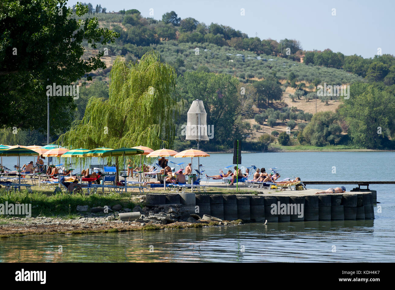 Lago Trasimeno (Lac Trasimène) à Torricella (Magione), Ombrie, Italie 27 août 2017 © Wojciech Strozyk / Alamy Stock Photo Banque D'Images