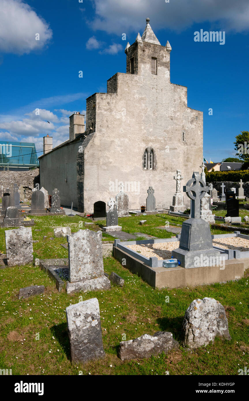 Cimetière et ancienne cathédrale dans Kilfenora, comté de Clare, Irlande Banque D'Images