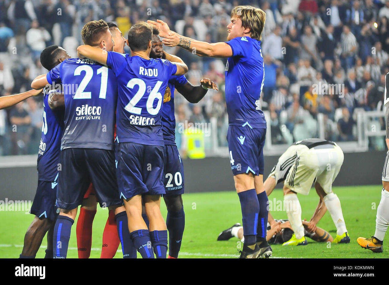 Turin, Italie. 14 octobre, 2017. équipe ss lazio au cours de la série d'un match de football entre la Juventus et SS Lazio de Allianz Stadium le 14 octobre 2017 à Turin, Italie. crédit : fabio annemasse/Alamy live news Banque D'Images Turin, Italie. 14 octobre, 2017. équipe ss lazio au cours de la série d'un match de football entre la Juventus et SS Lazio de Allianz Stadium le 14 octobre 2017 à Turin, Italie. crédit : fabio annemasse/Alamy live news Banque D'Images