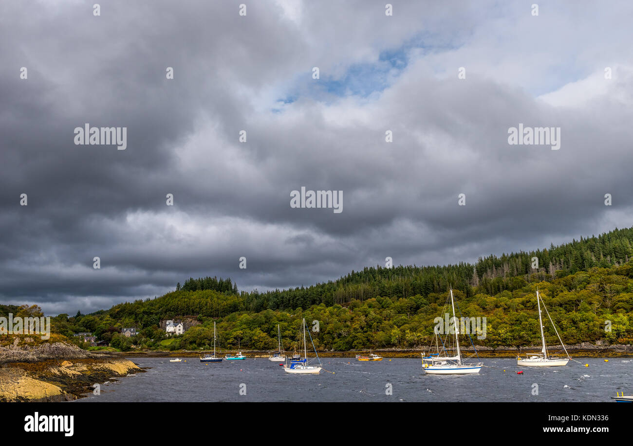 Salen Harbour Loch Sunart Ardnamurchan Banque D'Images