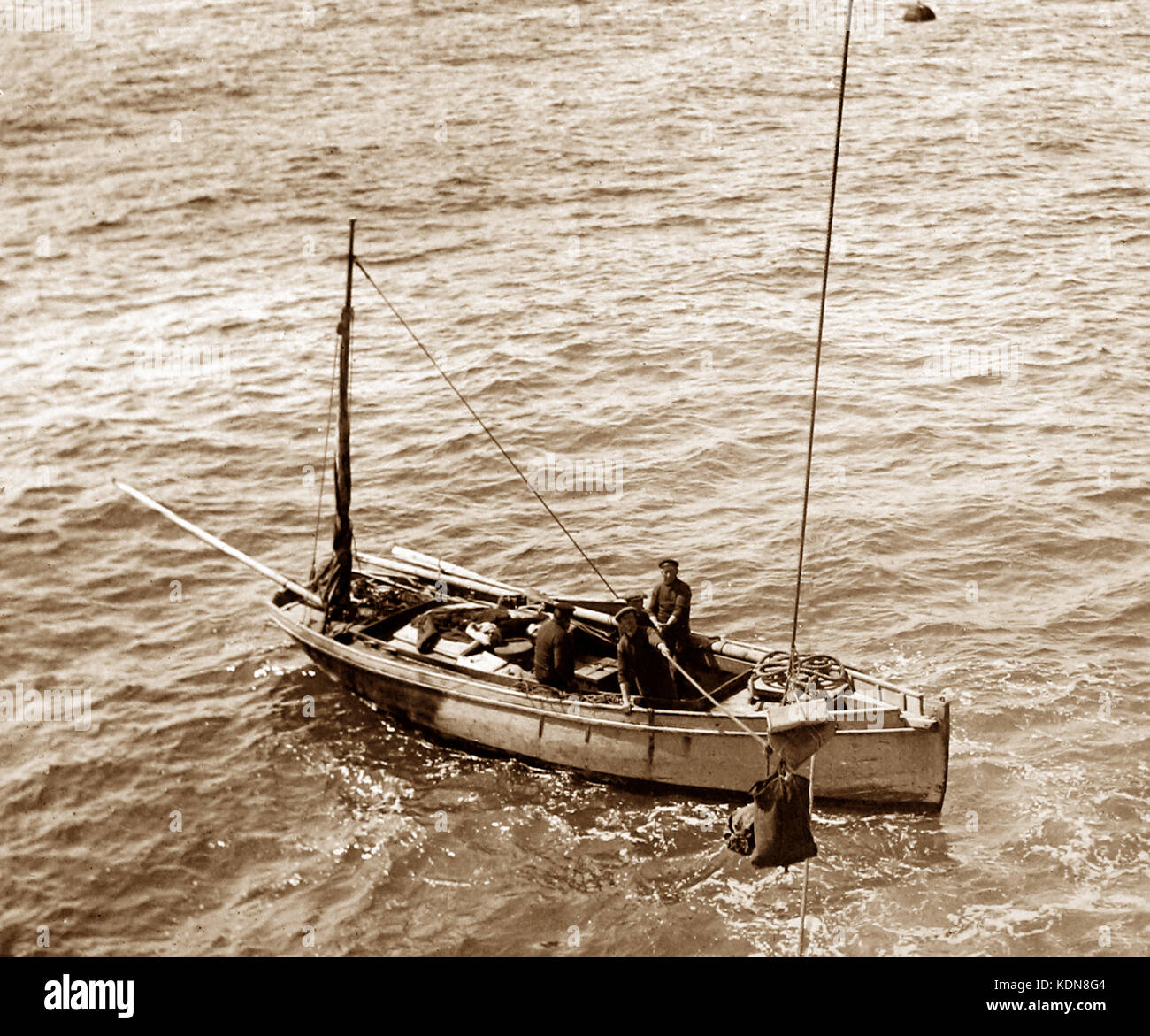 Bateau de secours pour le phare de Bishop's Rock, Iles de Scilly, époque victorienne Banque D'Images