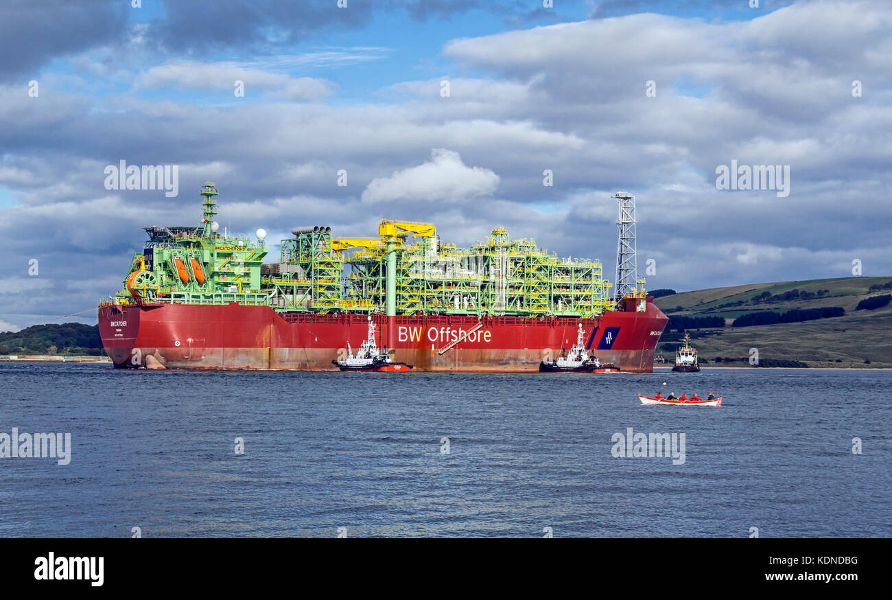 Premier Oil's unité flottante de production, de stockage et de déchargement (NPSD) BW Catcher prépare à quai à l'énergie mondiale pier Nigg Highland Ecosse Banque D'Images