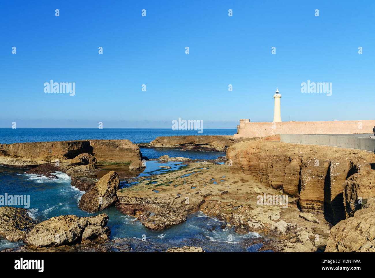 Vue sur phare de Rabat, Maroc Banque D'Images