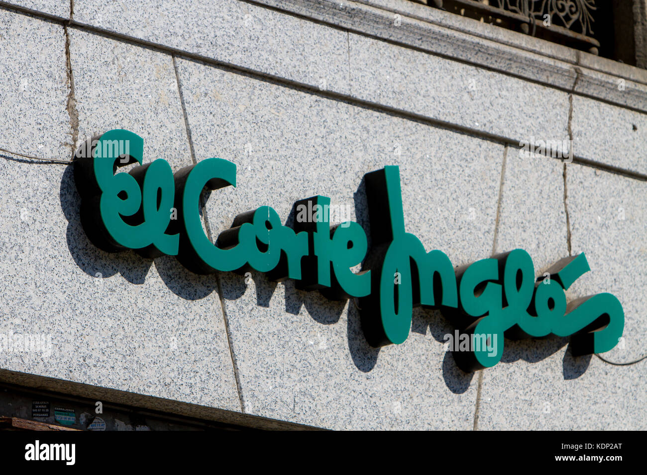 Madrid, Espagne - 17 mars 2016 : détail de magasin el corte ingles à Barcelone, Espagne. c'est le plus grand magasin d'Europe et se classe quatrième Banque D'Images