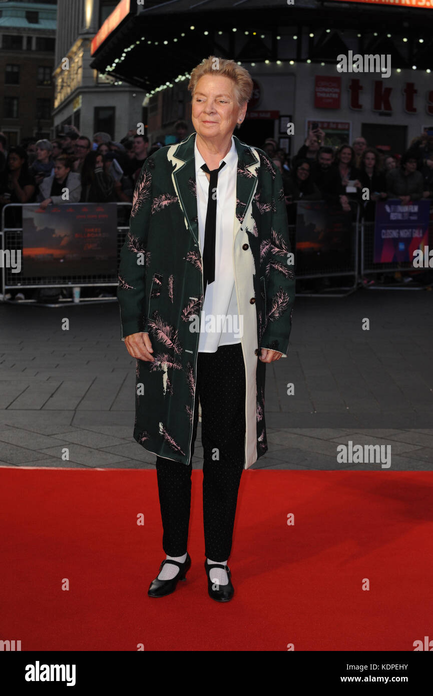 Sandy Martin, les arrivées à l'avant-première du film de panneaux à l'extérieur Ebbing Missouri Trois, gala de clôture du Festival du Film de Londres, le cinéma Odeon Leicester Square Londres, 15.10.17 Banque D'Images