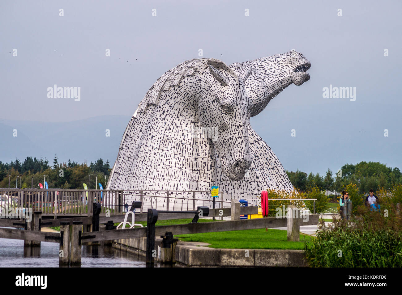 'Kelpies', sculpture géante de canal de chevaux par Andy Scott, 2013, le parc de l'hélice, Falkirk, Scoltand Banque D'Images