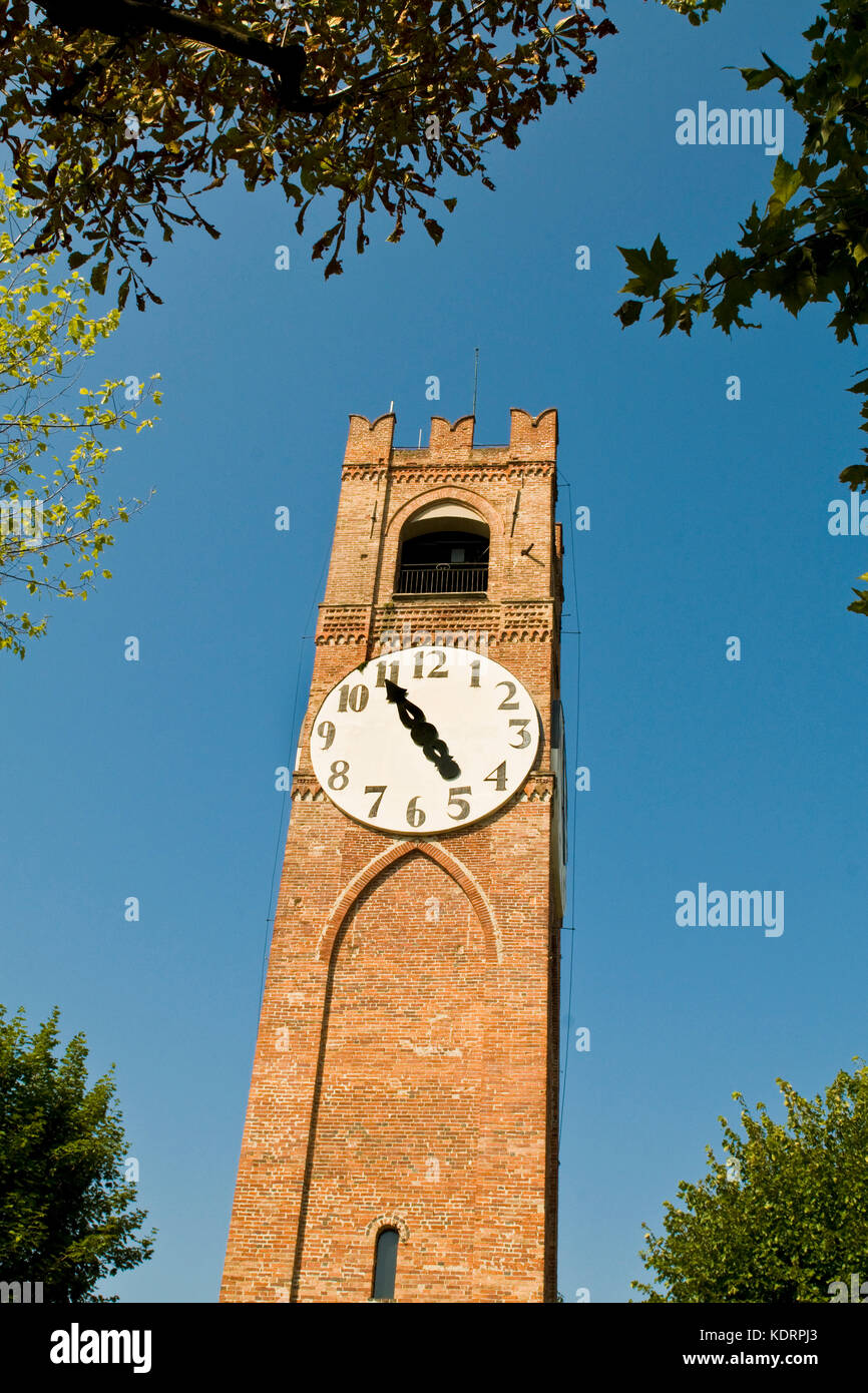 Tour de l'horloge, Mondovì, province de Cuneo, Italie Banque D'Images