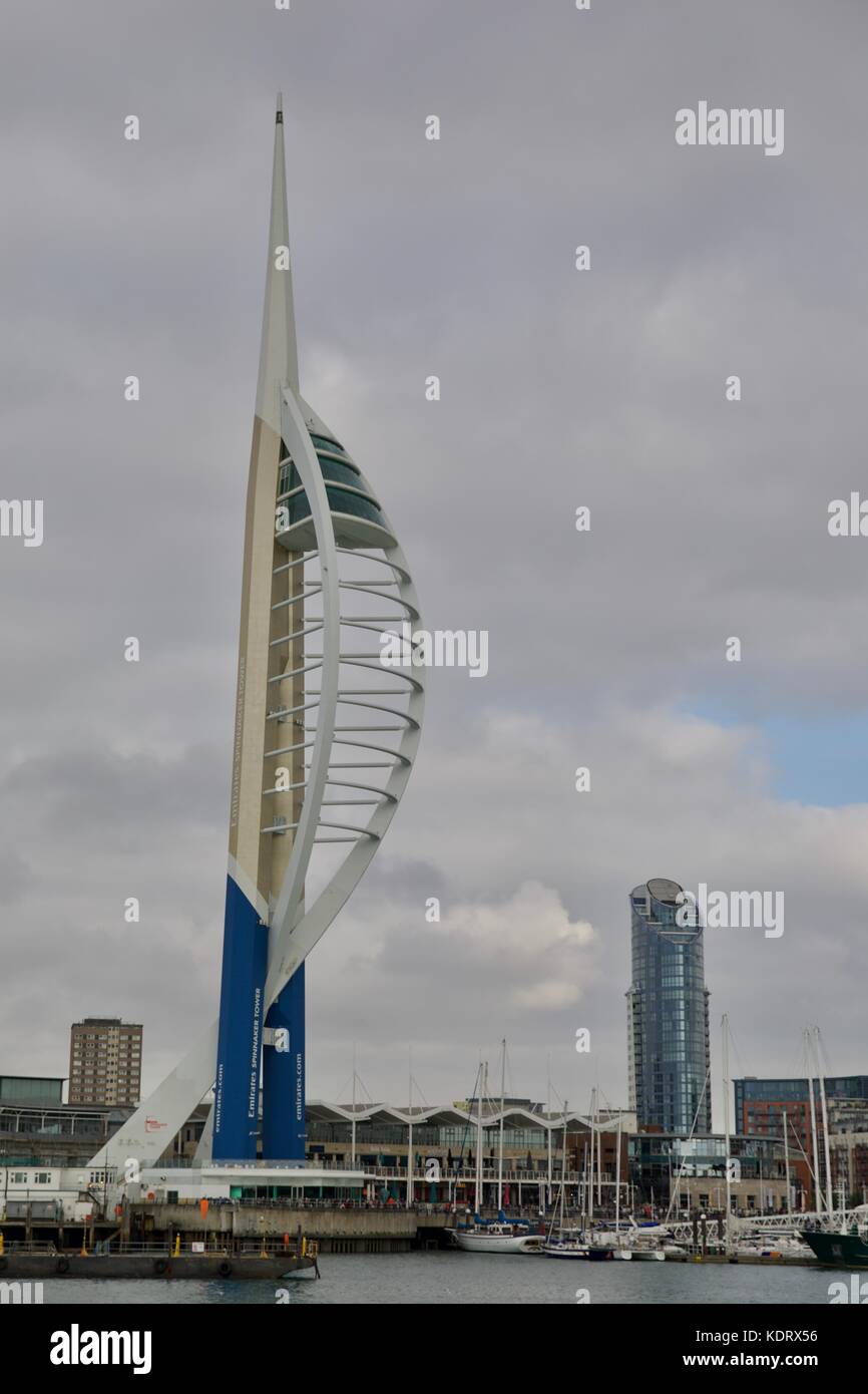 Spinnaker Tower, Portsmouth Harbour Banque D'Images