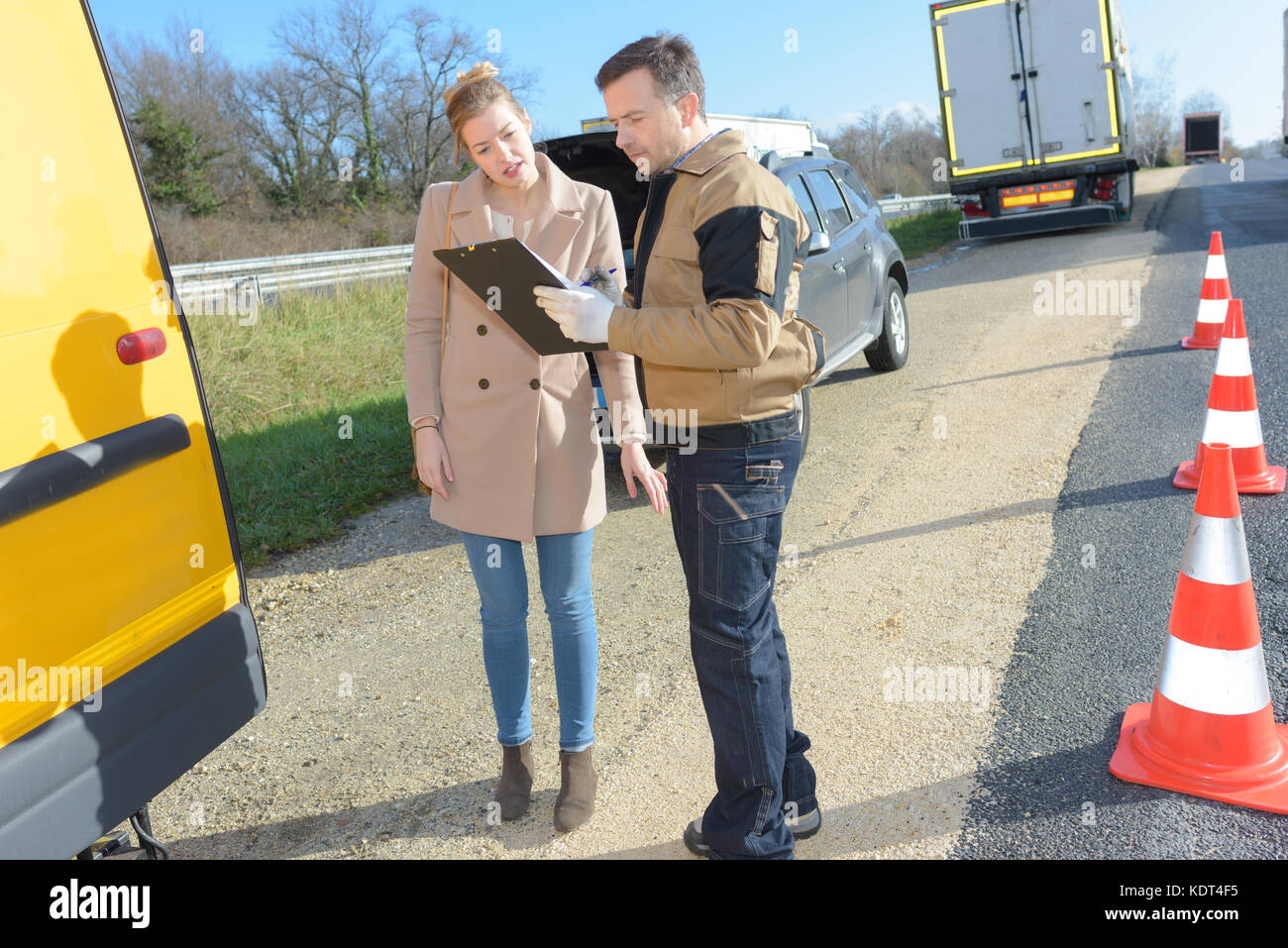 Pour demander la signature Banque D'Images