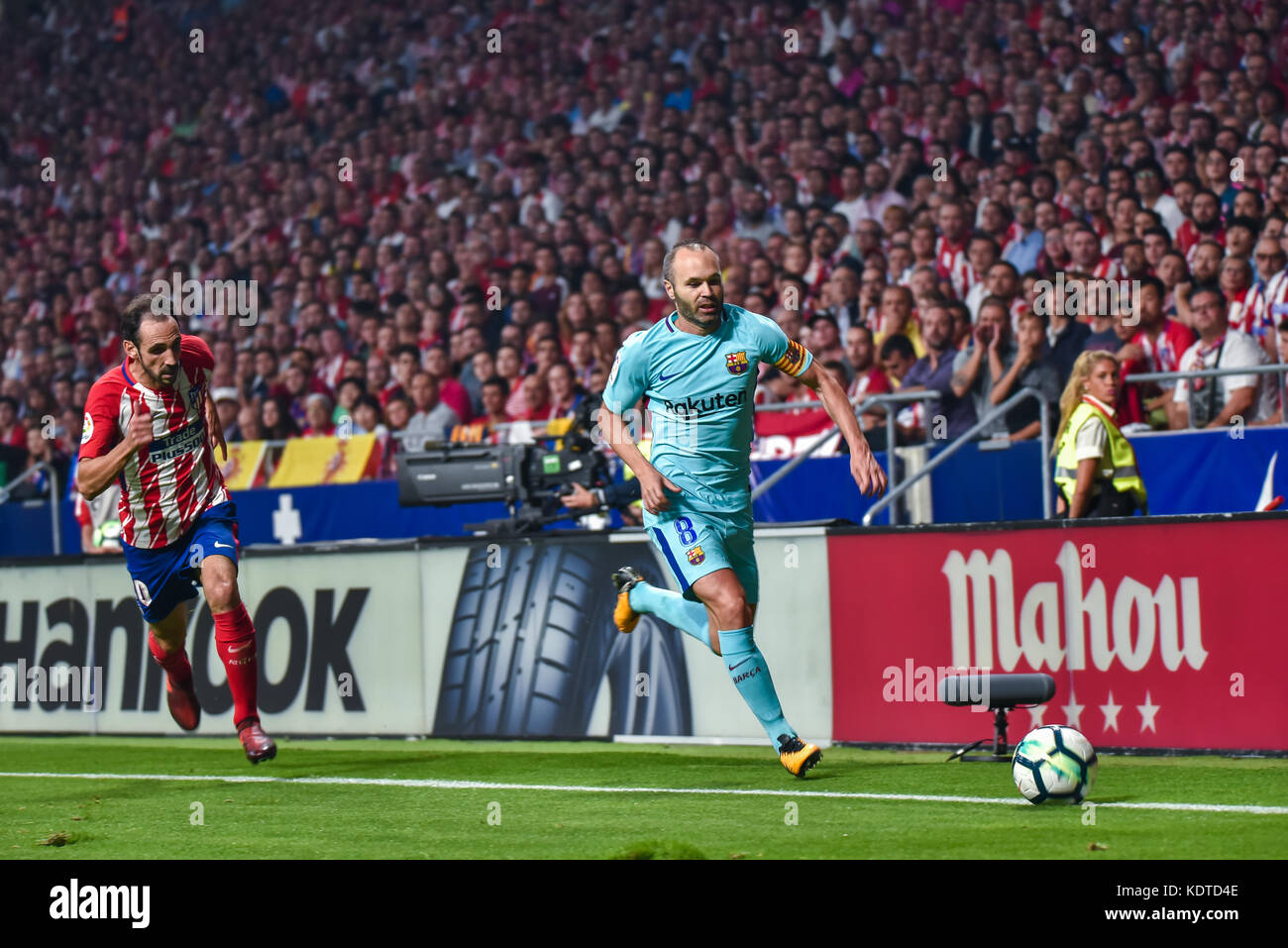 Les maques de football fêtent à Madrid, en espagne, dans le stade de wanda metropolitano entre l'Atletico de Madrid et le F.C. Barcelone avec finale 1-1 Banque D'Images