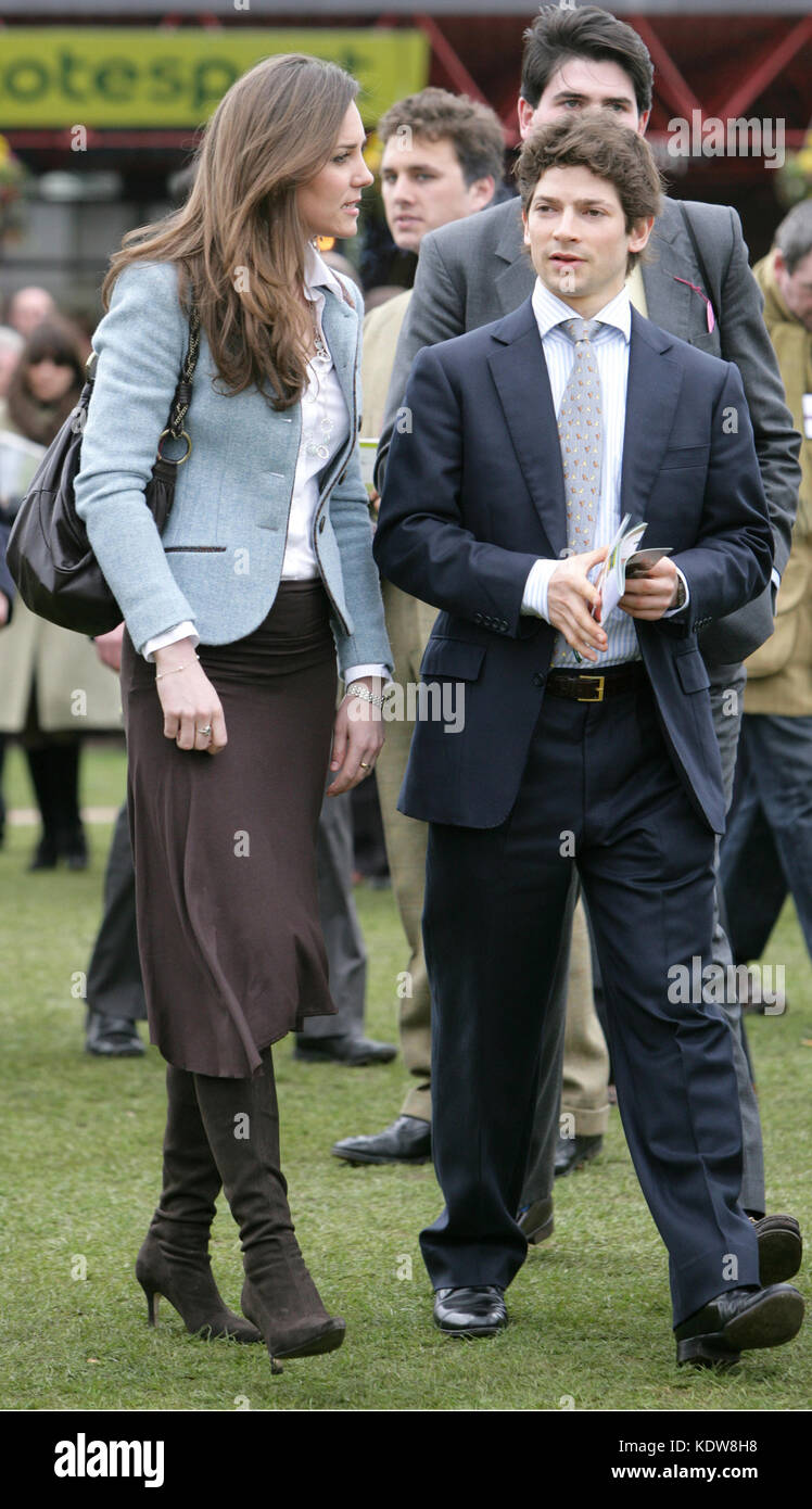 Kate Middleton À Cheltenham Courses Gold Cup Day. Royaume-Uni, 16/03/2007 Personnes: Kate Middleton Prince William Credit: Hoo-Me.com/MediaPunch ***NO UK*** Banque D'Images