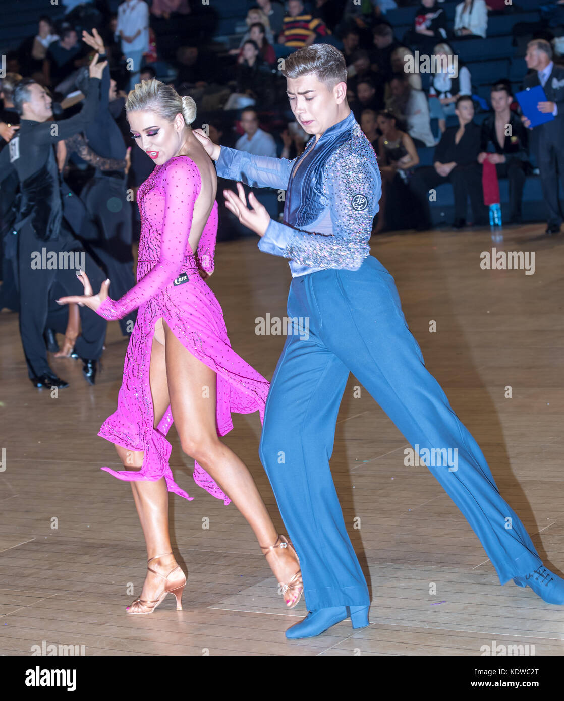 Brentwood, Essex, 10 octobre 2017, 65ème championnat international de danse latine ath le hall international, brentood, les concurrents venus de tout Banque D'Images