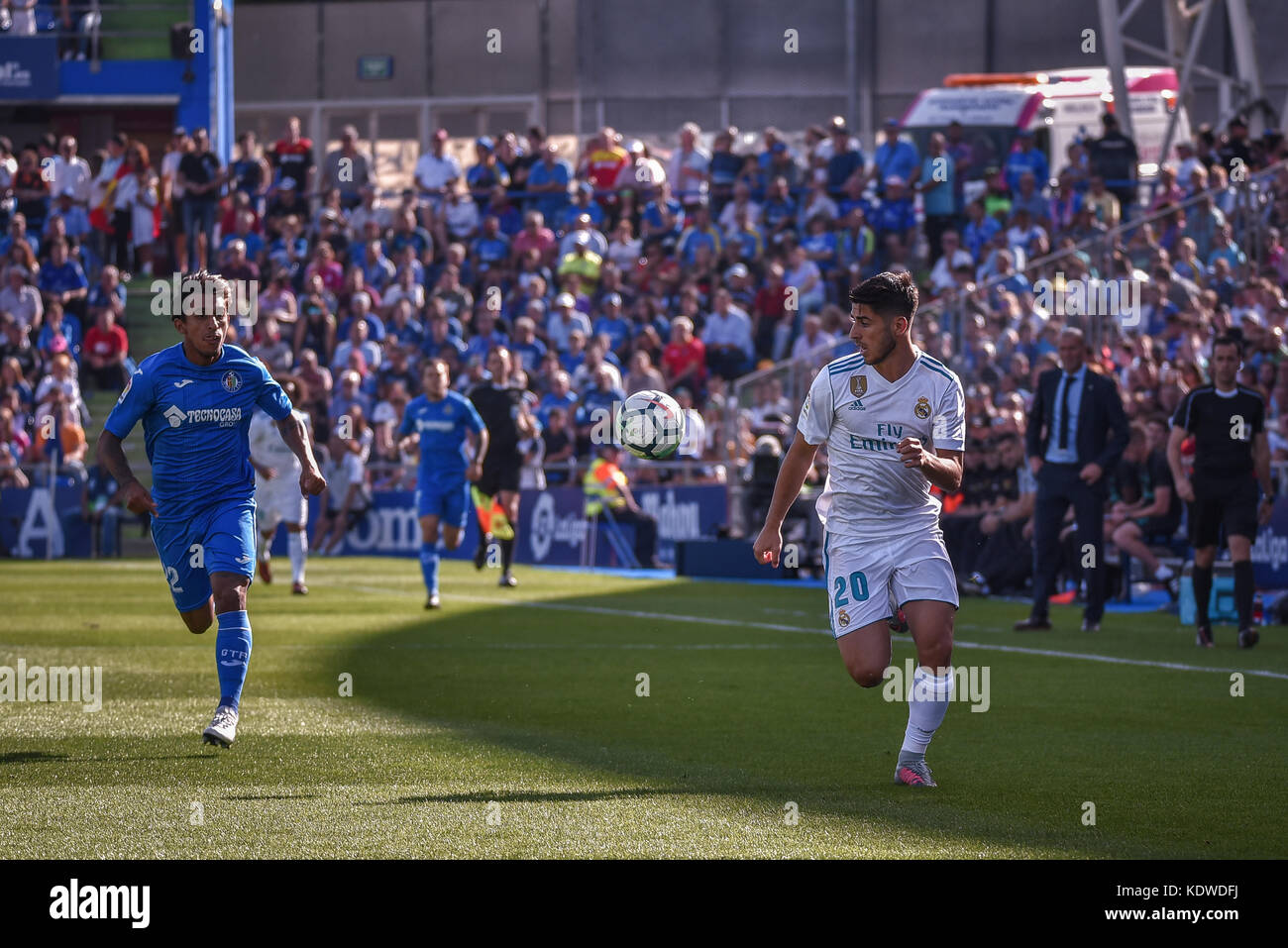 Le mach de football du stade de célébrer à getafe coliseum entre chantier de Getafe vs real madrid avec le résultat 1-2 Banque D'Images