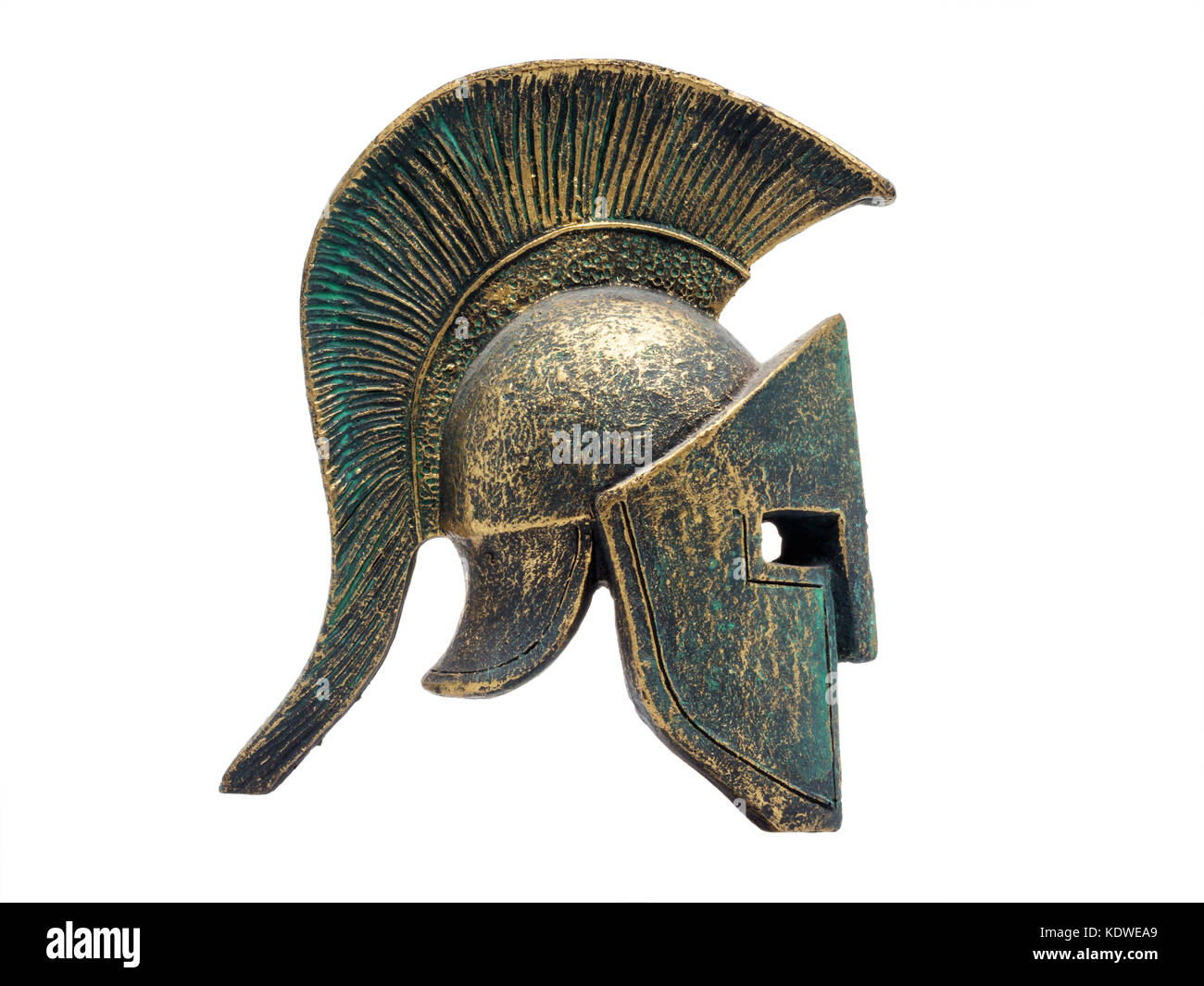 Antique bronze casque spartiate, souvenirs isolated on white Banque D'Images