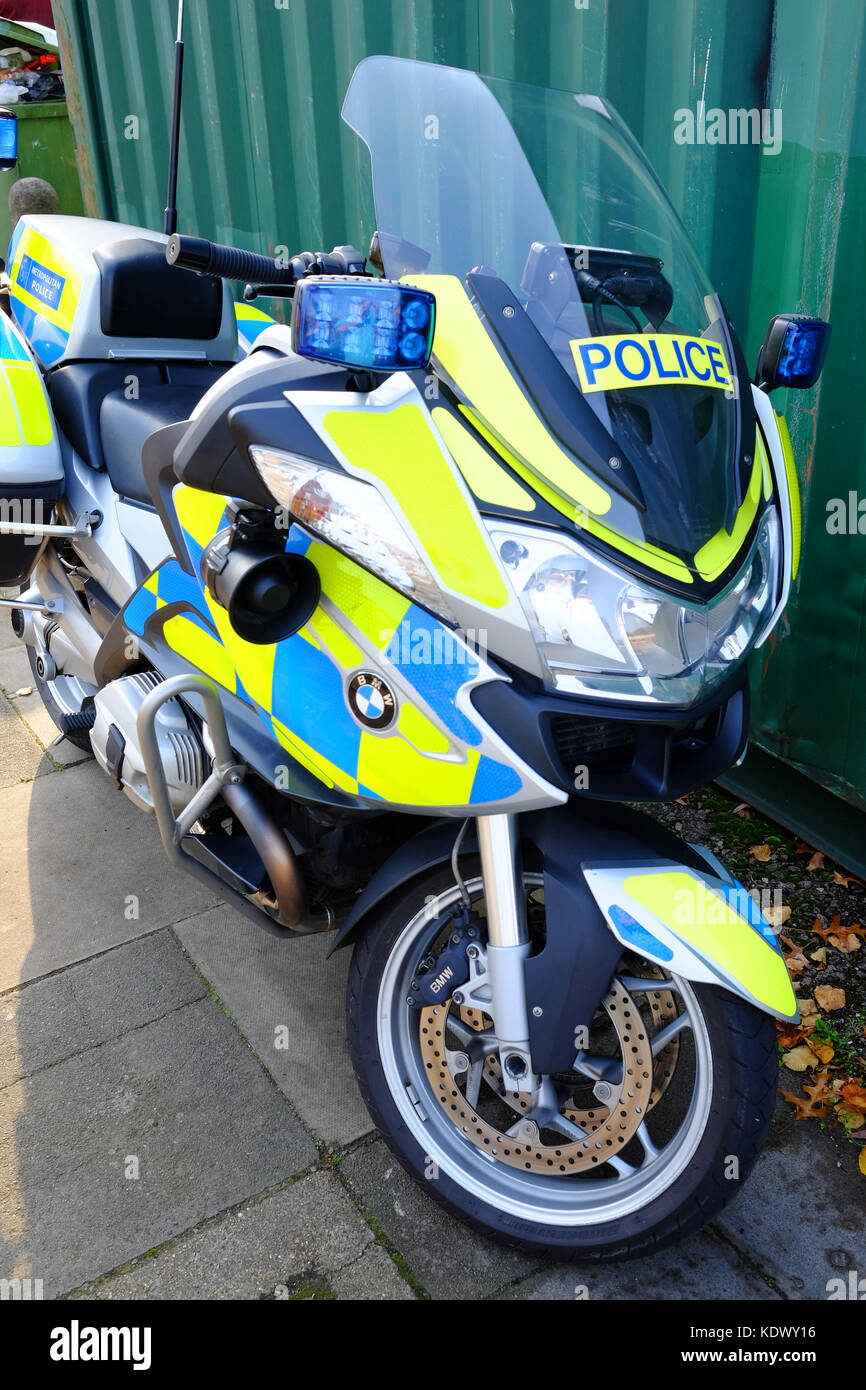 Metropolitan Police moto BMW Banque D'Images