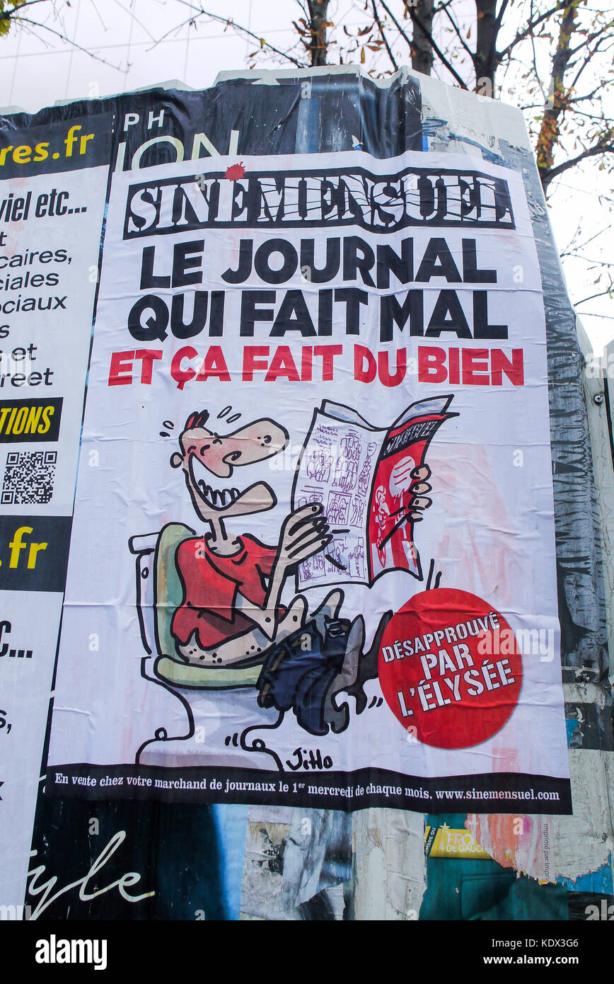 Publicité pour le journal satirique français 'Sine Mensuel', Paris, France Banque D'Images