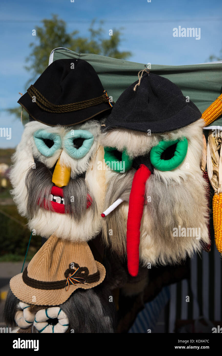Vacances d'hiver traditionnel de Noël masque de carnaval, masque de Suceava, la Bucovine, Roumanie Banque D'Images