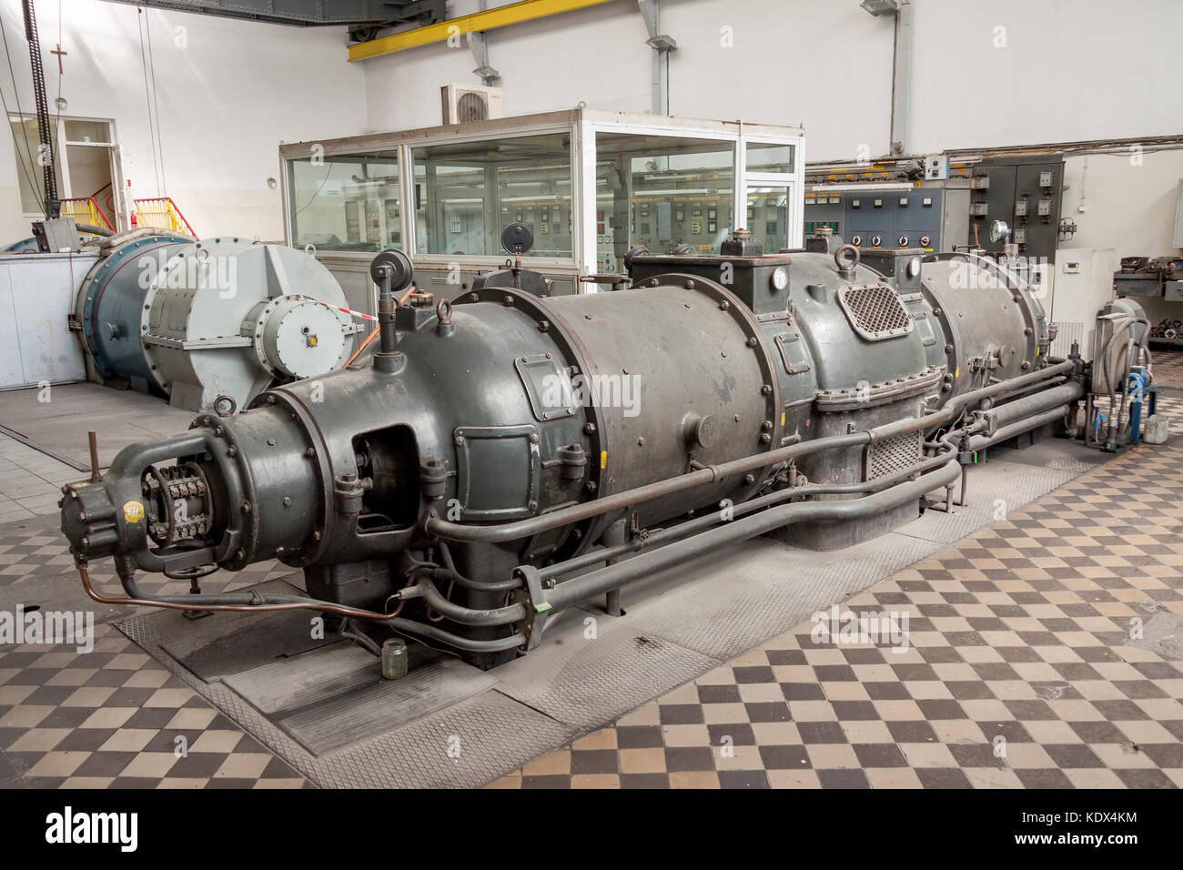 Ancienne turbine à vapeur - Pologne. Banque D'Images