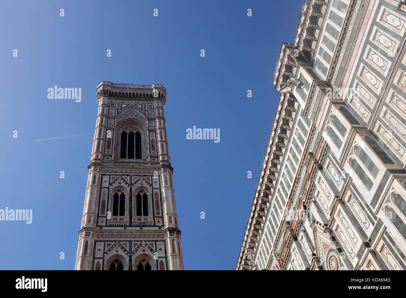 La Cathédrale de Sainte Marie de la fleur, Di Santa Maria del Fiore de Florence, en Italie avec son superbe dôme de Brunelleschi. Banque D'Images