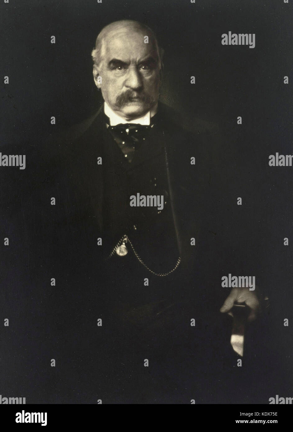 John Pierpont Morgan, j. p. Morgan, financier et banquier américain qui ont dominé le financement des entreprises et la consolidation industrielle à la fin du xixe siècle et au début du xxe siècle aux États-Unis. Banque D'Images