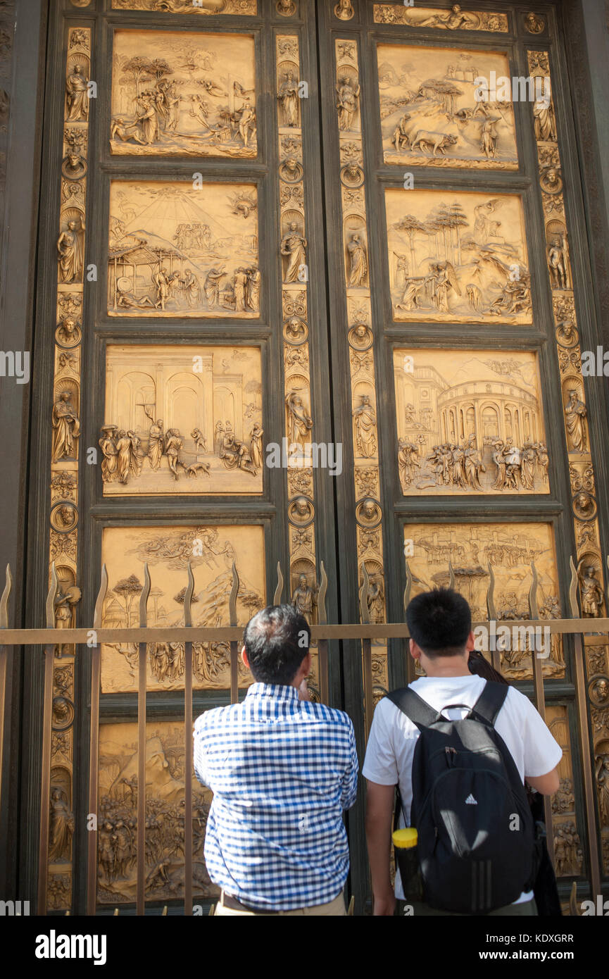 Ghiberti Portes du Paradis Porte de Bronze du baptistère de la Cathédrale Duomo Florence Italie Banque D'Images