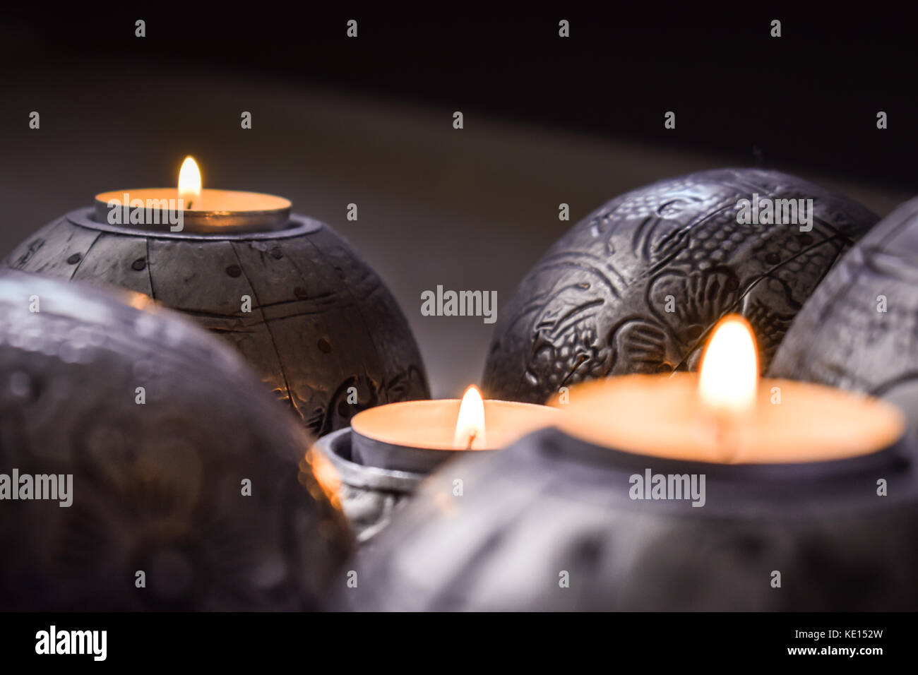 Brûler des bougies accueil décoration d'intérieur Banque D'Images