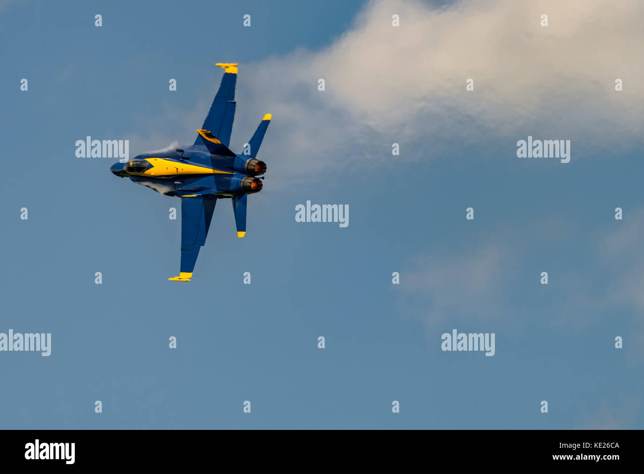 New Windsor, ny - juillet 2, 2017 : US Navy Blue angles effectuer à l'aéroport international de Stewart au cours de la new york airshow. escadron est l'officia Banque D'Images