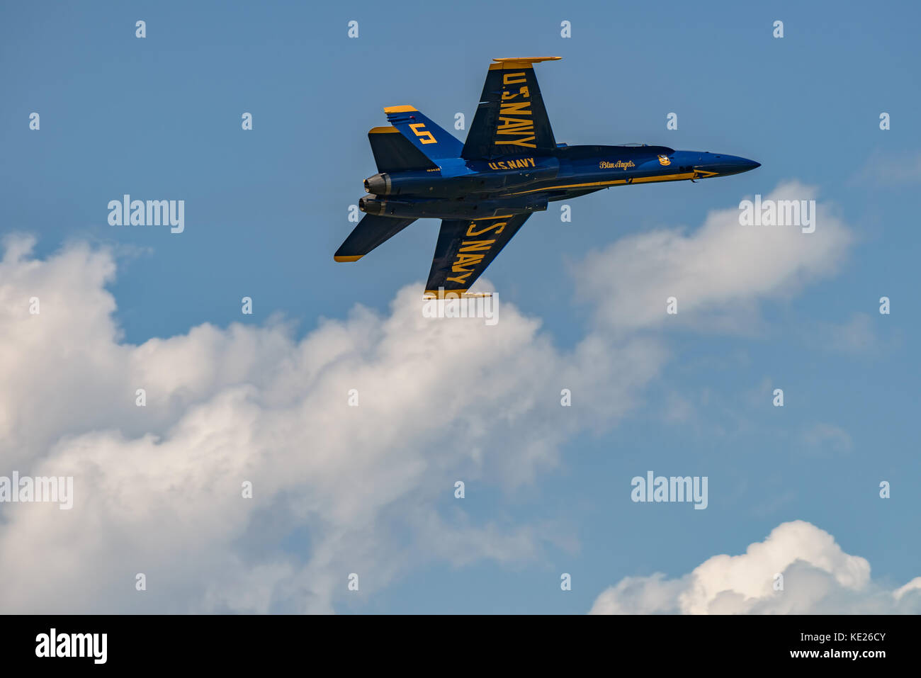 New Windsor, ny - juillet 2, 2017 : US Navy Blue angles effectuer à l'aéroport international de Stewart au cours de la new york airshow. escadron est l'officia Banque D'Images