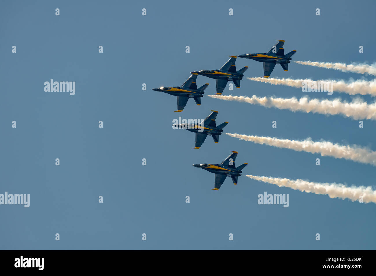 New Windsor, ny - juillet 2, 2017 : US Navy Blue angles effectuer à l'aéroport international de Stewart au cours de la new york airshow. escadron est l'officia Banque D'Images