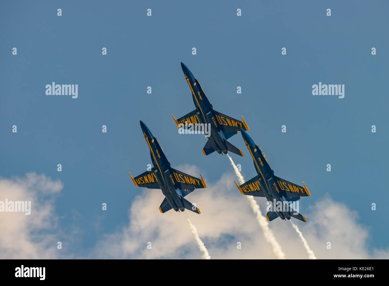 NEW WINDSOR, NY - Juillet 2, 2017 : US Navy Blue Angles effectuer à l'Aéroport International de Stewart pendant le meeting aérien de New York. Escadron est l'officia Banque D'Images