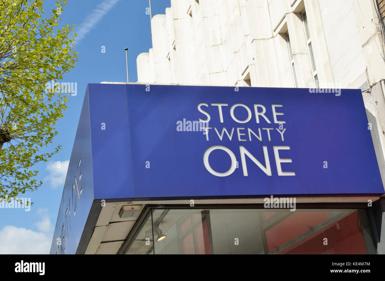Store twenty one Banque de photographies et d’images à haute résolution