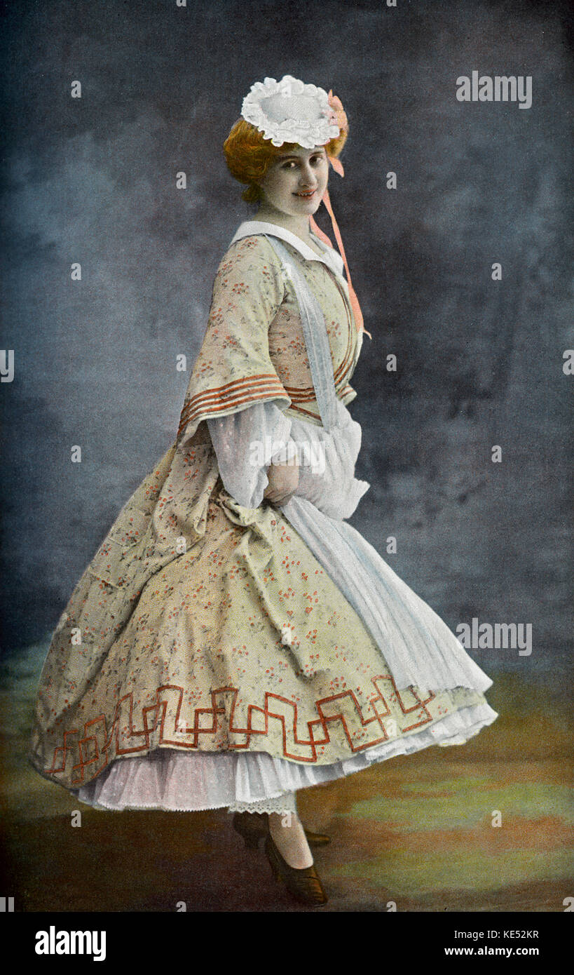 Jeanne Saulier comme Arlette - Dans l'opérette comique en trois actes, 'Die Fledermaus', musique composée par Johann Strauss II et en français livret de Paul Ferrier. Réalisée au Théâtre des Variétés. 1904. PF : auteur dramatique français, 29 mars 1843 - 1928. JS : compositeur autrichien, 25 octobre 1825 - 3 juin 1899. Banque D'Images