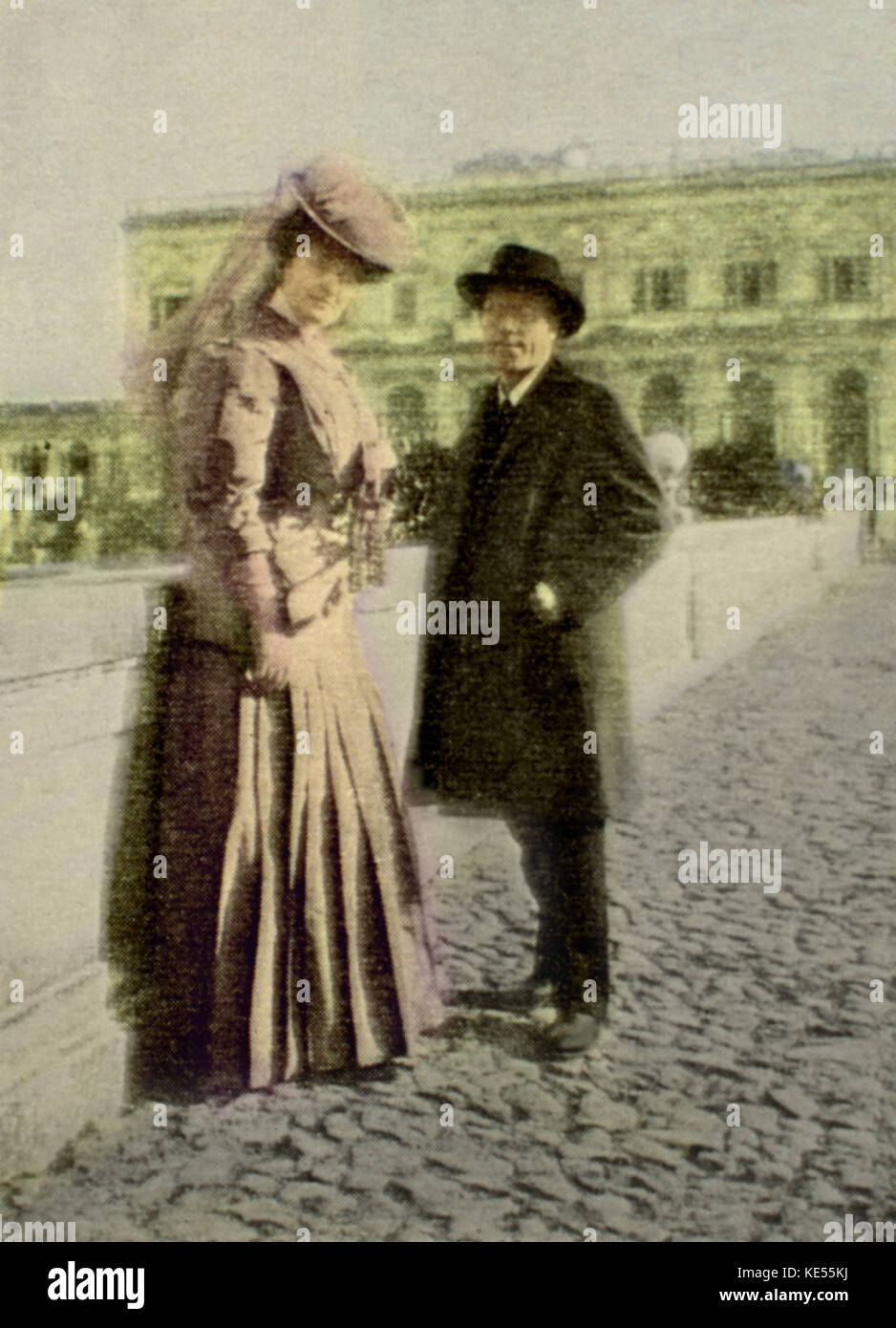 Gustav Mahler, avec sa femme à Rome 1907 compositeur autrichien, 1860-1911 va reproduire seulement petite taille/contact Lebrecht. Version colorisée. Banque D'Images