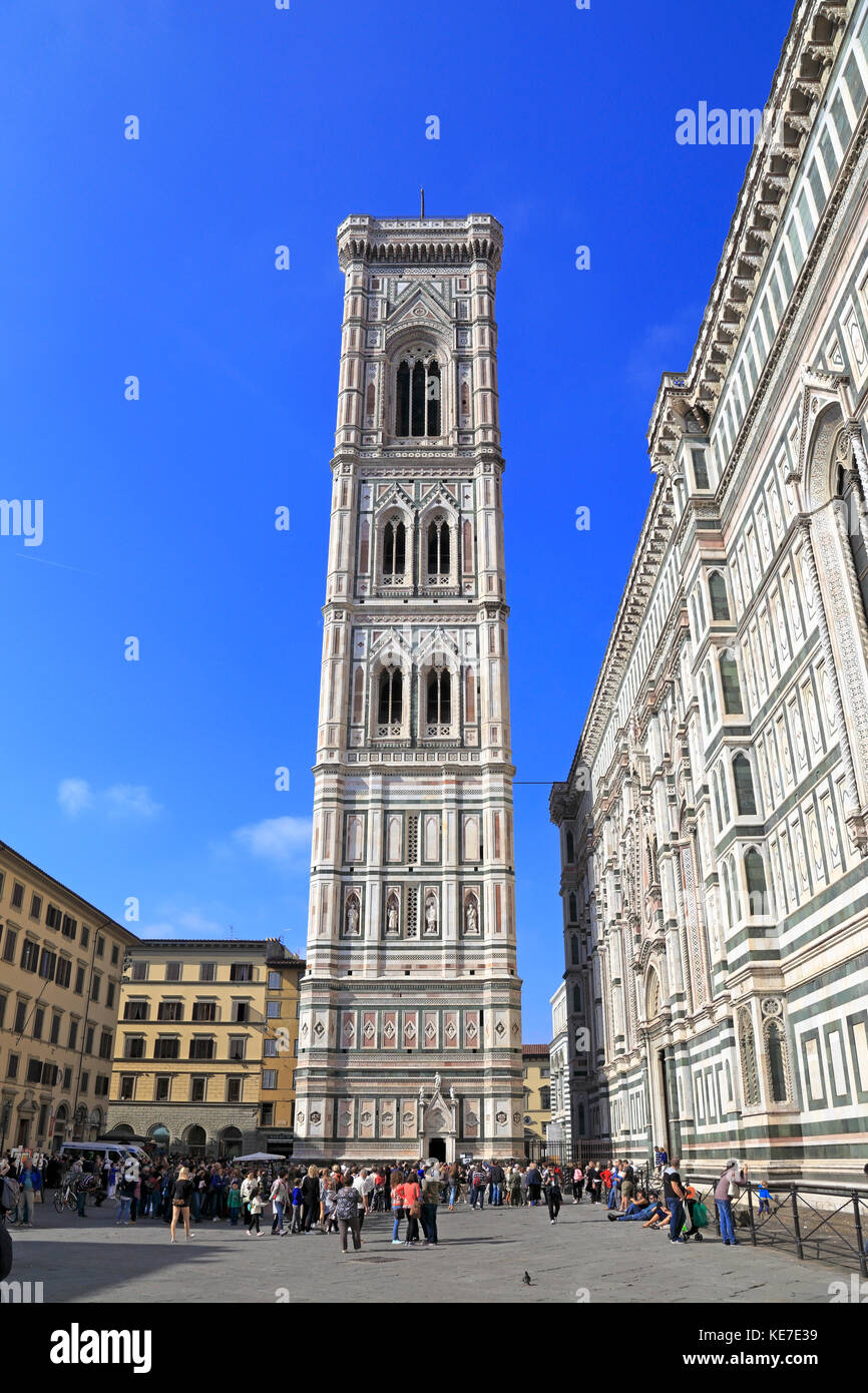 Le clocher de Giotto, la Piazza del Duomo, Florence, Toscane, Italie, Europe. Banque D'Images