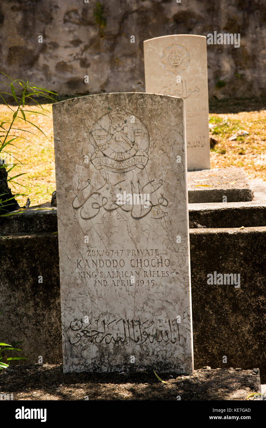 Les Seychelles, Mahe, Mont Fleuri, de tombes de guerre du Commonwealth islamique Khandodo Chocho de King's African Rifles Banque D'Images
