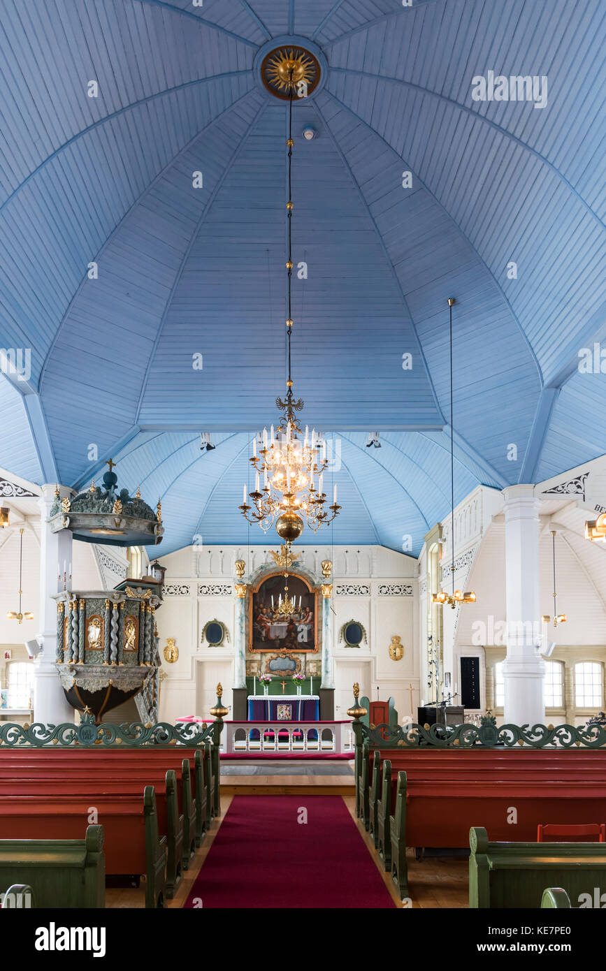 Intérieur de Arjeplog Eglise, l'Église rose tendre ; Arjeplog, Suède, comté de Norrbotten Banque D'Images