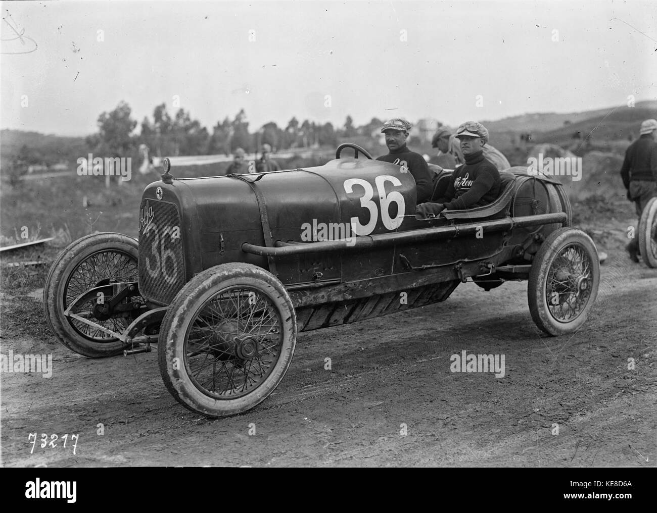 Ugo Sivocci dans son Alfa Romeo 2030 ES lors de la Targa Florio 1922 Banque D'Images