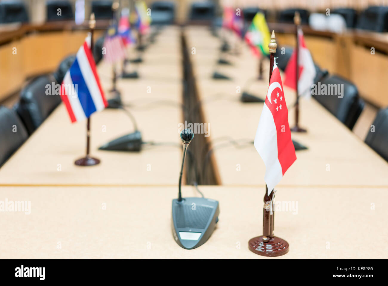 Voir des drapeaux nationaux des pays de l'Asie du sud-est ; Brunéi Darussalam, Myanmar, Cambodge, Indonésie, Laos, Malaisie, Philippines, Singapour, Thaïlande, Banque D'Images