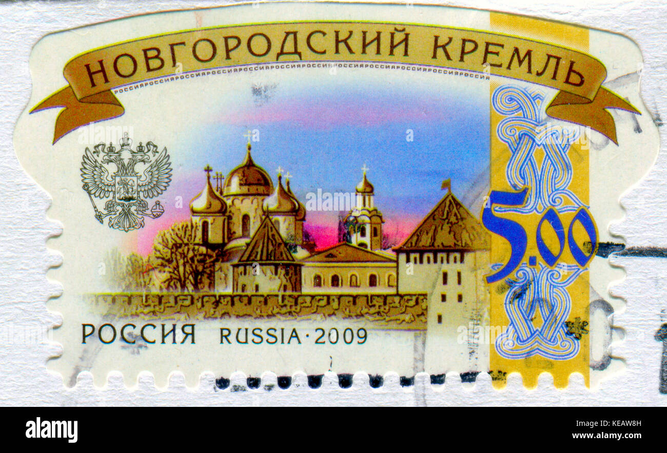 Gomel, Bélarus, 13 octobre 2017, de timbres en Russie montre l'image de novgorod kremlin, vers 2009. Banque D'Images