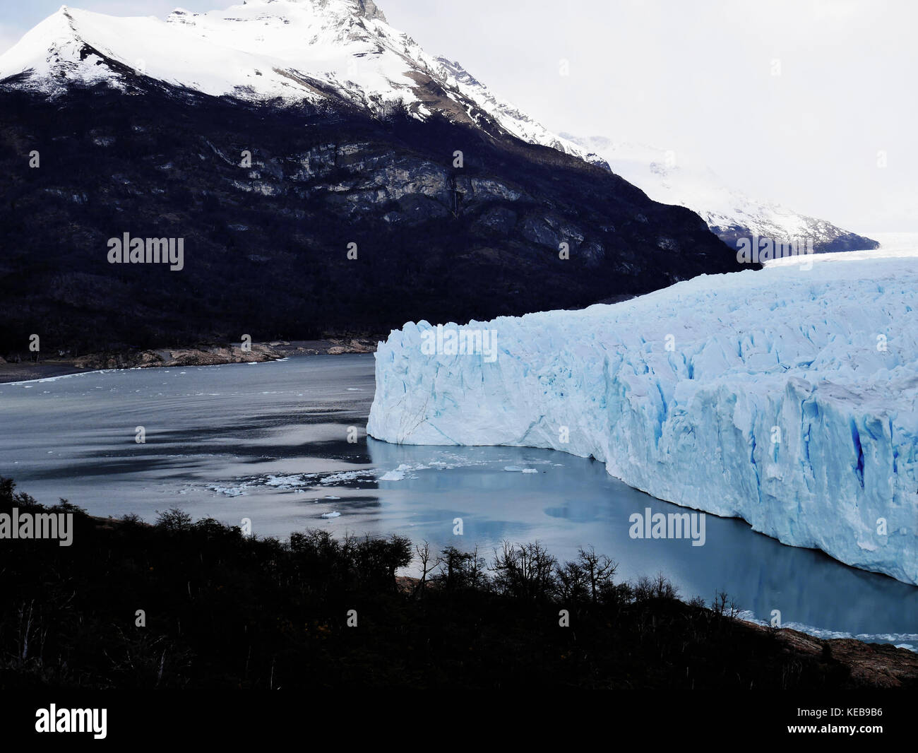 Le glacier Perito Moreno, Lago Argentino, Argentine Banque D'Images